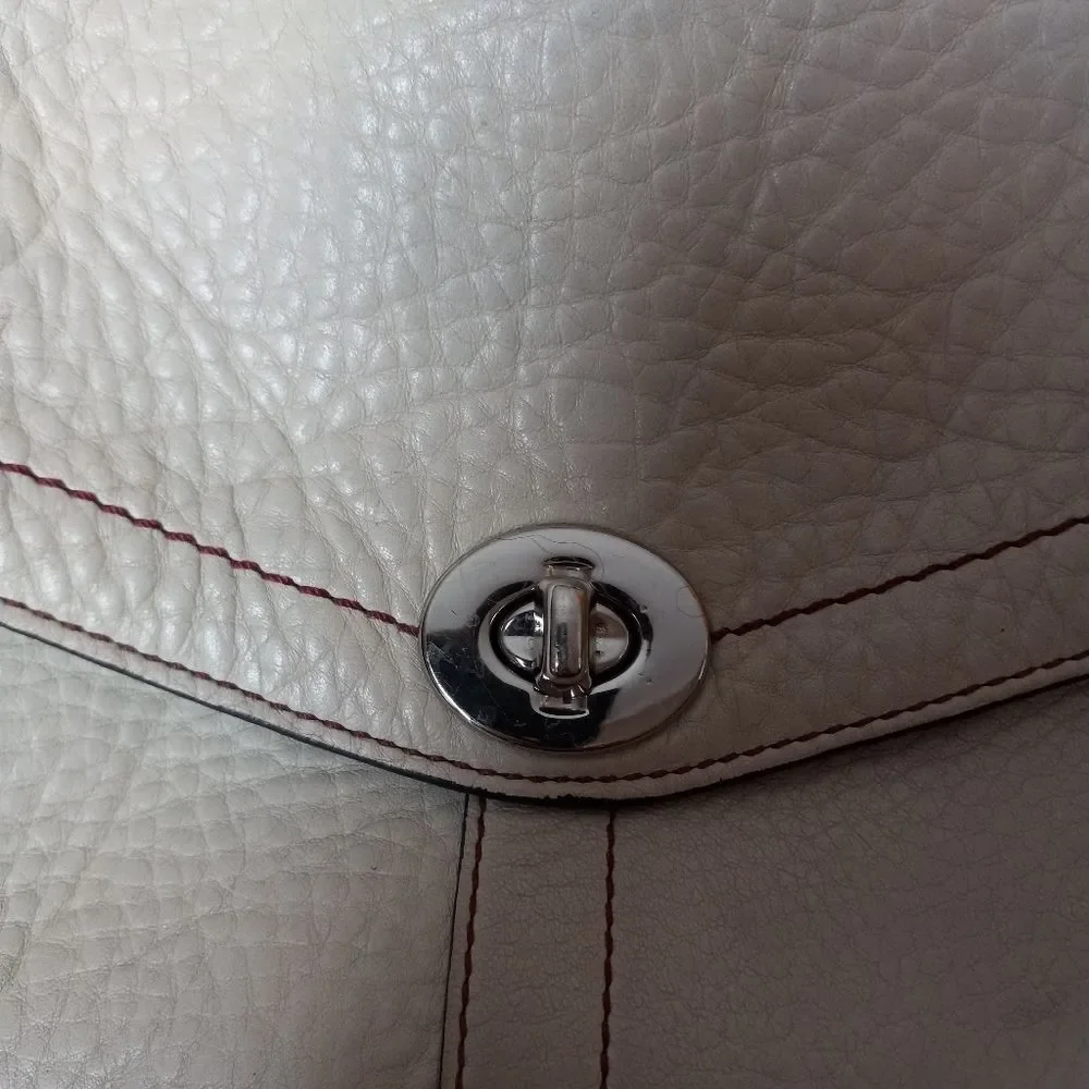 COACH SHOULDER BAG - Picture 2 of 9